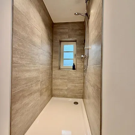 Apartment Schloss-loft Komfortables Im Altbau Mit Schlossblick, Waschmaschine, Küche *